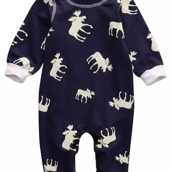 HP📣CLEARANCE⏳Baby Moose outfit - Picture 4 of 6